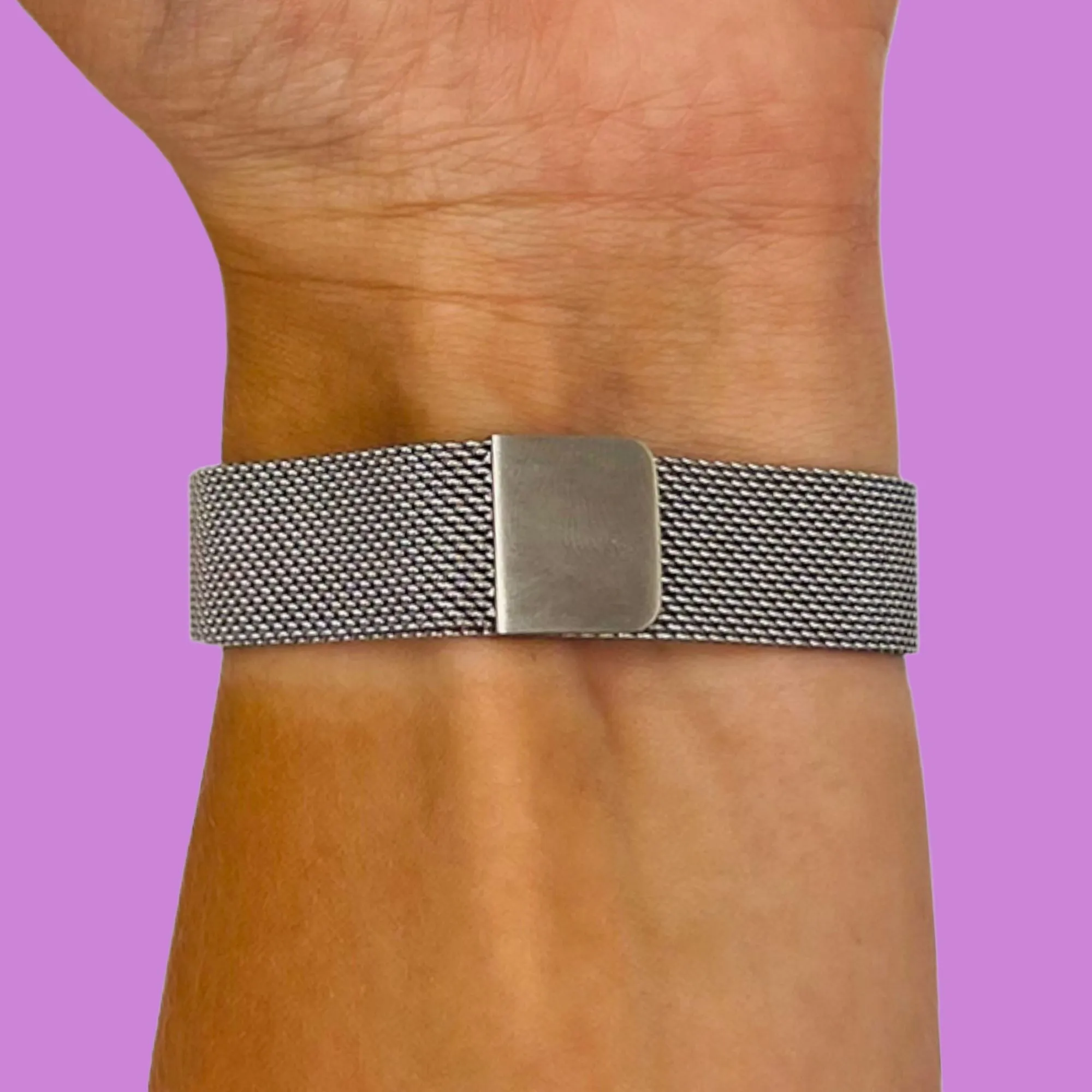 Milanese Straps Compatible with the Fitbit Charge 2